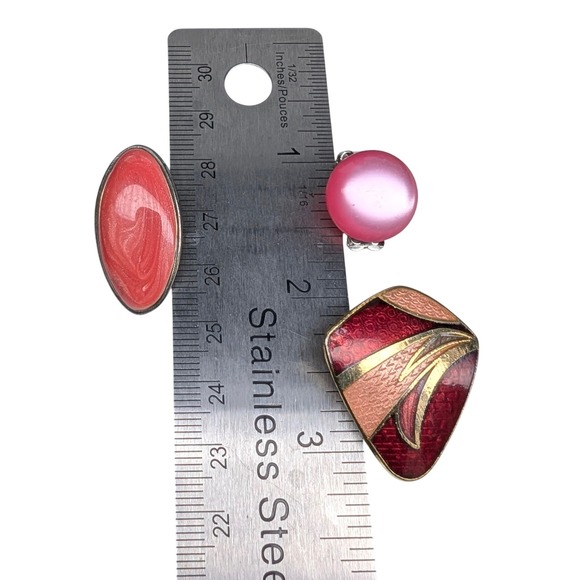 Lot of 3 Pairs Vintage Clip On Earrings Red Pink Enamel Oval Round Geometric - Picture 5 of 5